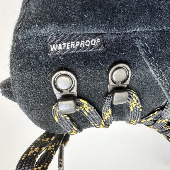 The North Face Kids 4 Black Leather Chilkat V Lace Waterproof Hiking Boot Winter - Picture 7 of 10